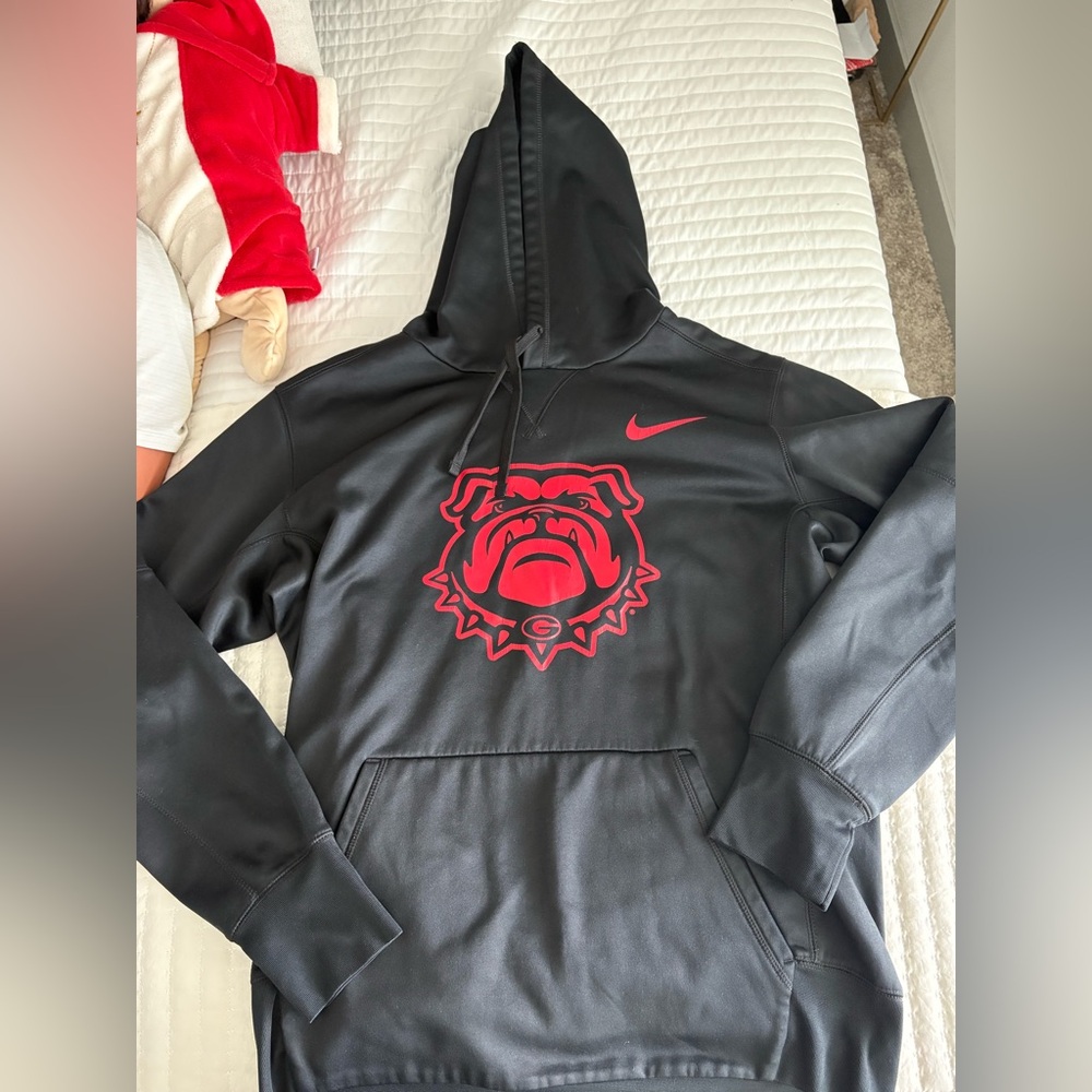 Nike Unisex Dri-Fit Georgia Bulldogs team logo Hoodie- M- black